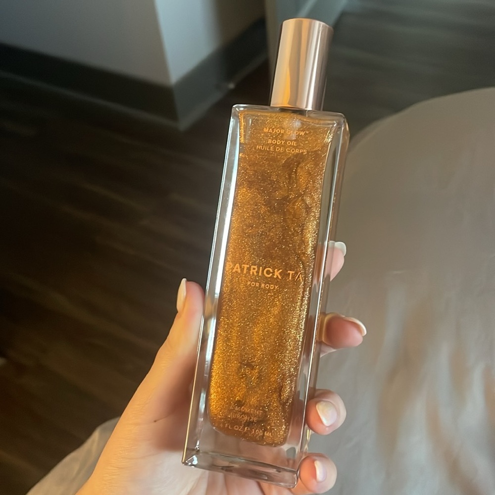 Patrick Ta Major glow body oil